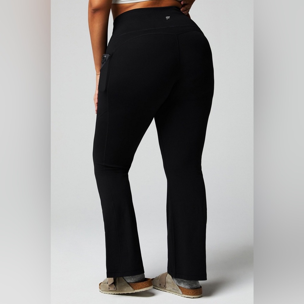 NWT Fabletics High-rise Flare Yoga pants - Picture 7 of 14
